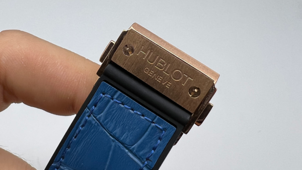 Hublot Classic Chrono 45mm Rosé Mostrador Azul Pulseira Couro Azul - Image 4