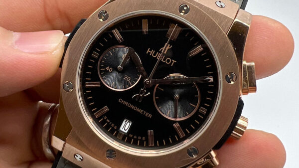 Hublot Classic Chrono Rosè 45mm Mostrador Preto Puls. Borracha/CouroP