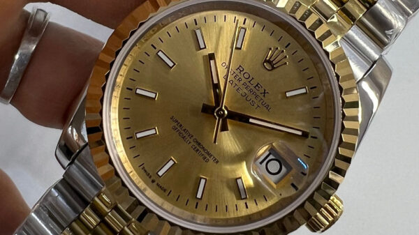 Rolex DateJust 41/36mm Aço/Dourado Mostrador Dour. Luneta Canelada Puls. Jubilee