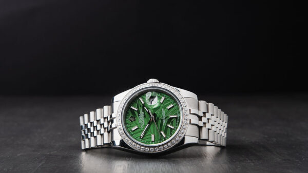 Rolex Datejust 36mm Aço Mostrador Verde-Folhas Luneta Abaulada Pulseira Jubilee - Image 7