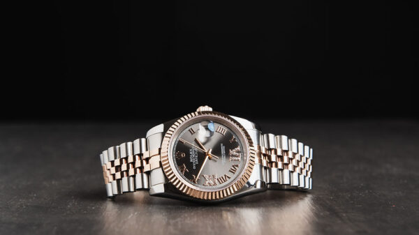 Rolex Datejust 36mm Aço/Rosé, Mostrador Cinza Luneta Canelada Pulseira Jubilee - Image 8