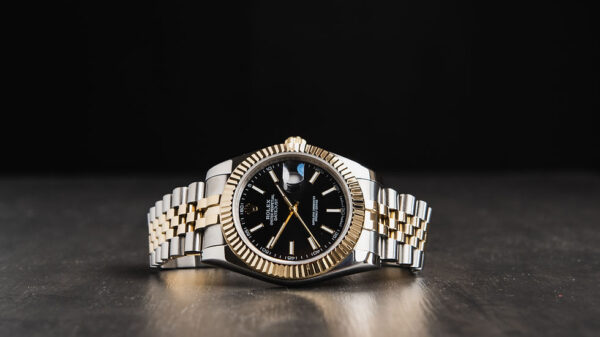 Rolex Datejust 41/36mm Aço/Dourado Mostrador Preto Luneta Canelada Puls. Jubilee - Image 9