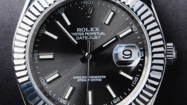 Rolex Datejust 41/36mm Aço Mostrador Cinza, Luneta Canelada Pulseira Jubilee - Image 5