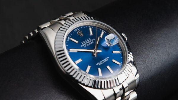 Rolex Datejust 41/36mm Aço, Mostrador Azul Luneta Canelada Pulseira Jubilee