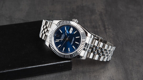 Rolex Datejust 41/36mm Aço, Mostrador Azul Luneta Canelada Pulseira Jubilee - Image 7