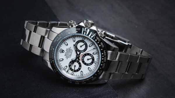 Rolex Daytona 40mm Aço Mostrador Branco Luneta Preta Pulseira Oyster - Image 8