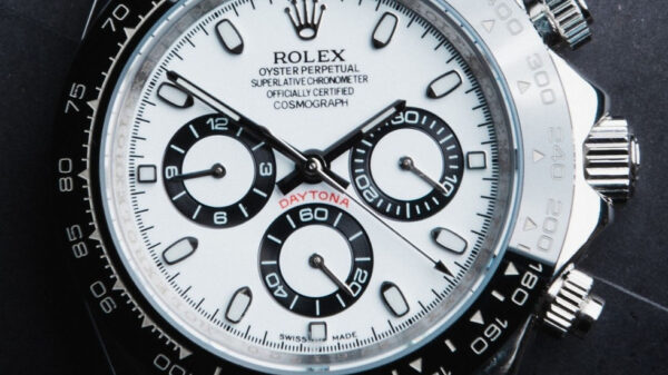 Rolex Daytona 40mm Aço Mostrador Branco Luneta Preta Pulseira Oyster - Image 3