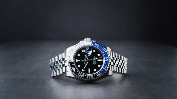 Rolex GMT Master II Batman 40mm Mostrador Preto Luneta Preto/Azul Puls. Jubilee - Image 10