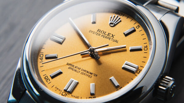 Rolex Oyster Perpetual 41/36mm Aço Mostrador Amarelo Luneta Baulada Puls. Oyster - Image 3