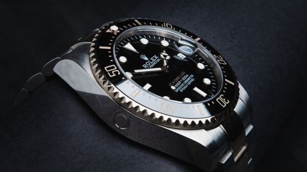 Rolex Sea-Dweller 43mm Aço/Dourado Mostrador Preto Luneta Preta Puls. Oyster - Image 3