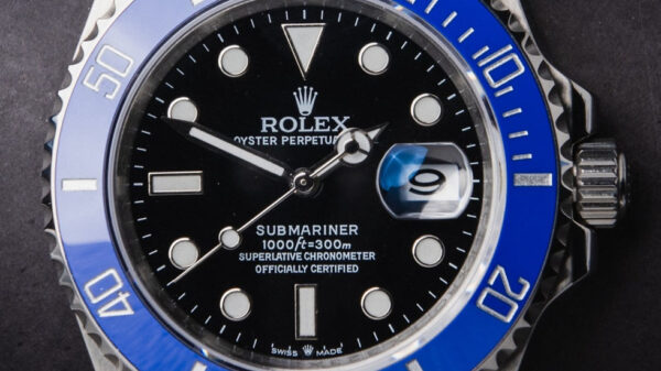 Rolex Submariner Date 41mm Aço Mostrador Preto Luneta Azul Pulseira Oyster - Image 8