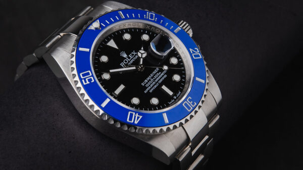 Rolex Submariner Date 41mm Aço Mostrador Preto Luneta Azul Pulseira Oyster