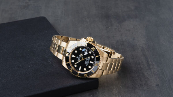 Rolex Submariner Date 41mm Dourado Mostrador Preto Luneta Preta Puls. Oyster - Image 9