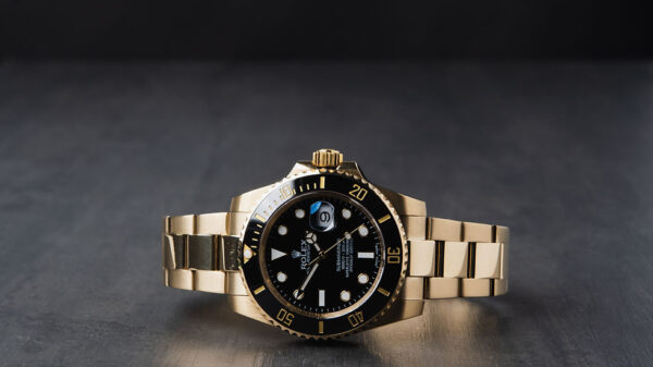 Rolex Submariner Date 41mm Dourado Mostrador Preto Luneta Preta Puls. Oyster - Image 7