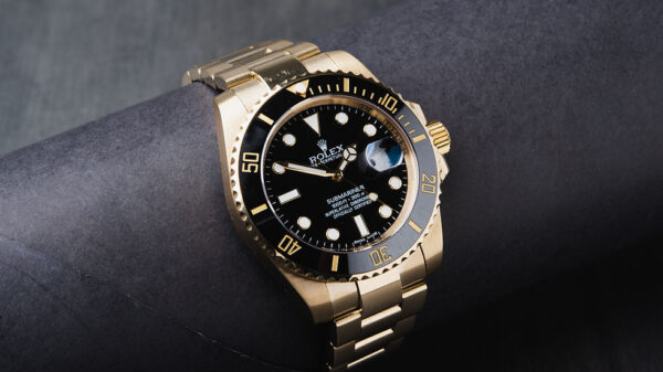 Rolex Submariner Date 41mm Dourado Mostrador Preto Luneta Preta Puls. Oyster - Image 5