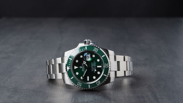 Rolex Submariner Date Hulk 40mm Mostrador Verde Luneta Verde Puls. Oyster - Image 2