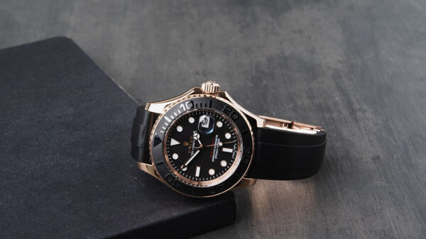 Rolex Yacth-Master 40mm Rosé Mostrador Preto Bezel Preto Pulseira Oysterflex - Image 9