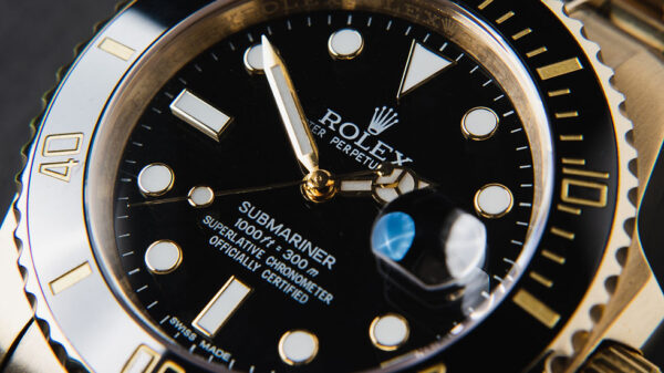 Rolex Submariner Date 41mm Dourado Mostrador Preto Luneta Preta Puls. Oyster - Image 3