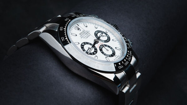 Rolex Daytona 40mm Aço Mostrador Branco Luneta Preta Pulseira Oyster - Image 6